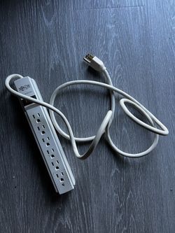 Like New* Surge Protector 