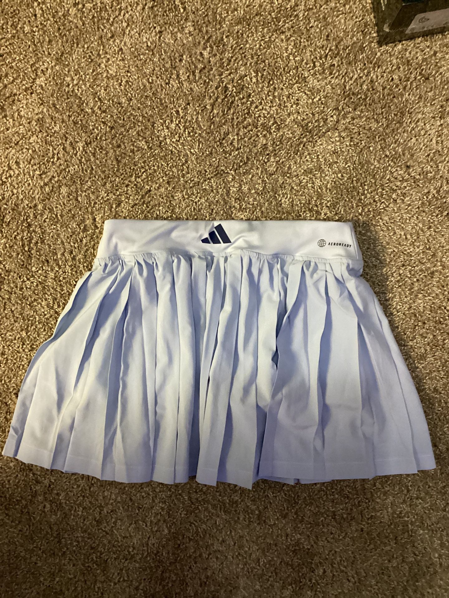 🔥🔥🔥Brand New Addidas Tennis Skirt Size Medium🔥🔥