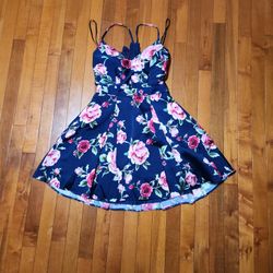DRESS PROM OR Graduation 