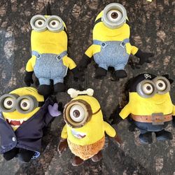 Discontinued Small Plush Minions