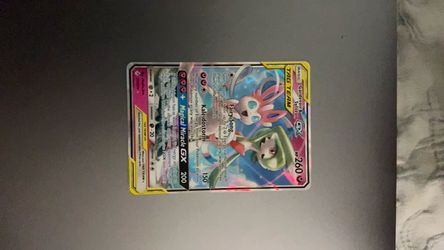 Gardevoir & Sylveon GX Tag Team Pokemon Card