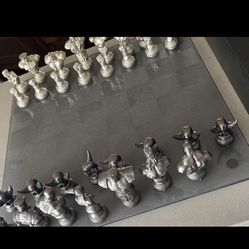 Street Fighter Chess Set 25th Anniversary 