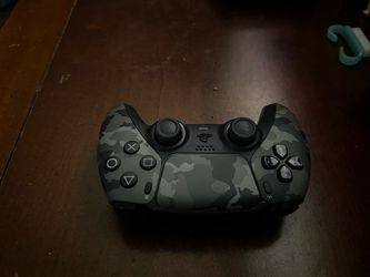 PS5 Controllers