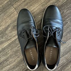 Men’s Black Dress Shoes - 10