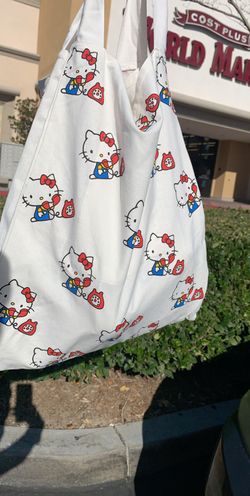 Hello kitty bag