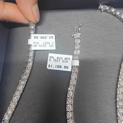 Necklace and Bracelet For Sale 