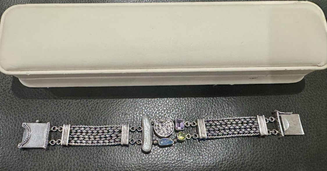 Unique vintage sterling silver 925 bracelet chain mother of pearl green purple blue gemstone turquoise Marked 925 Stunning well made piece Approx 8