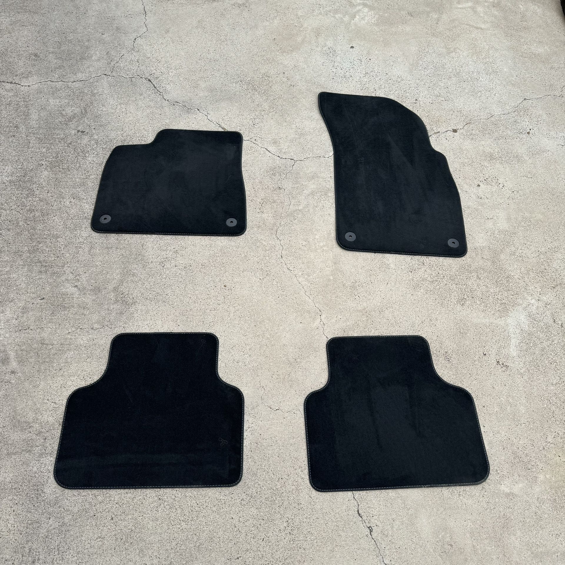 Audi SQ8 / Q8 floor mats 2019 - 2024