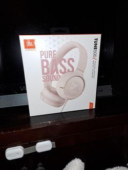 JBL Tune 500 Wired Headphones (Blush Mauve Pink)