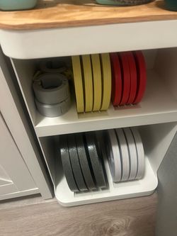 Tempo weights and cabinet