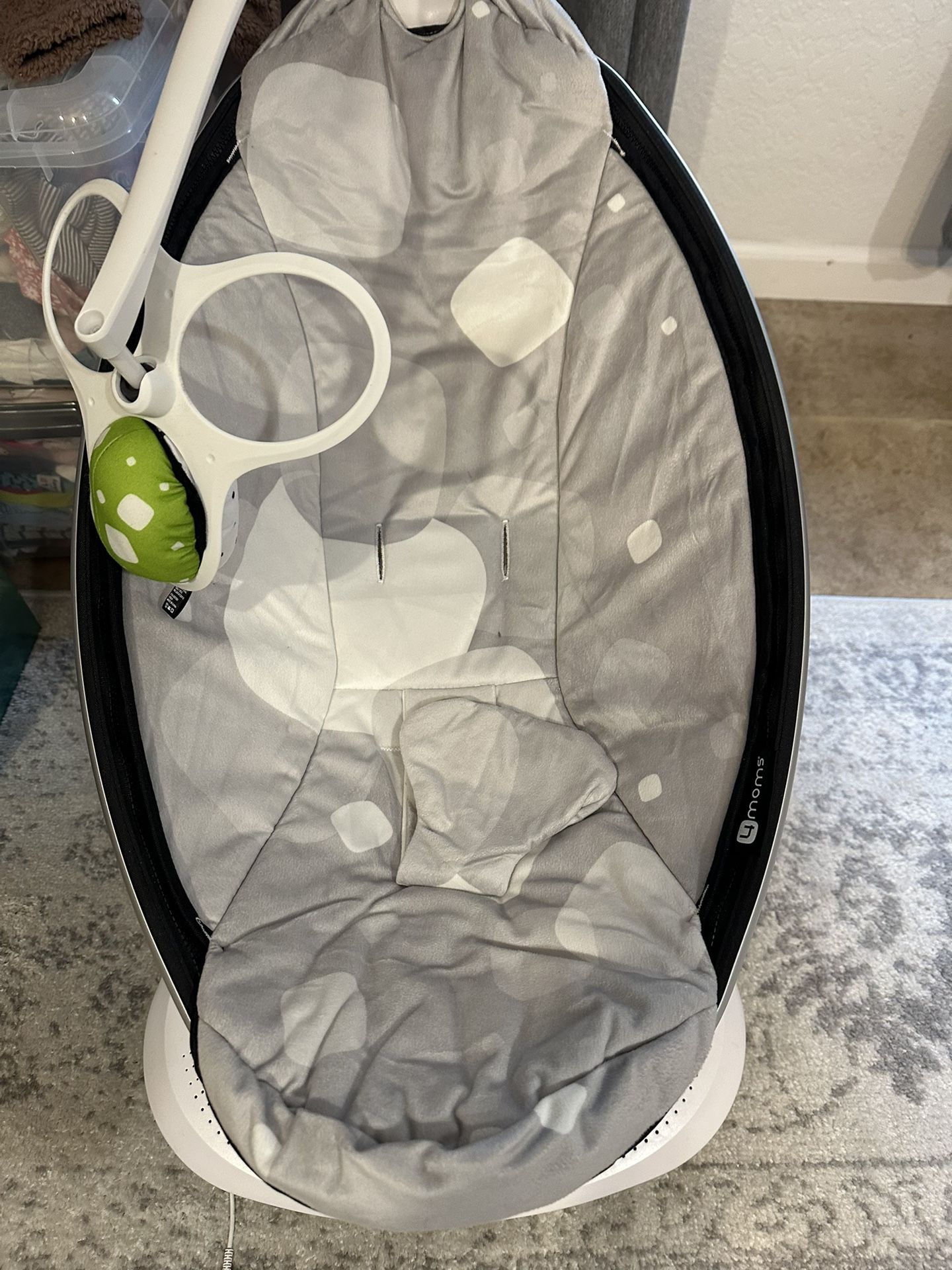 4 Moms Mamaroo Swing