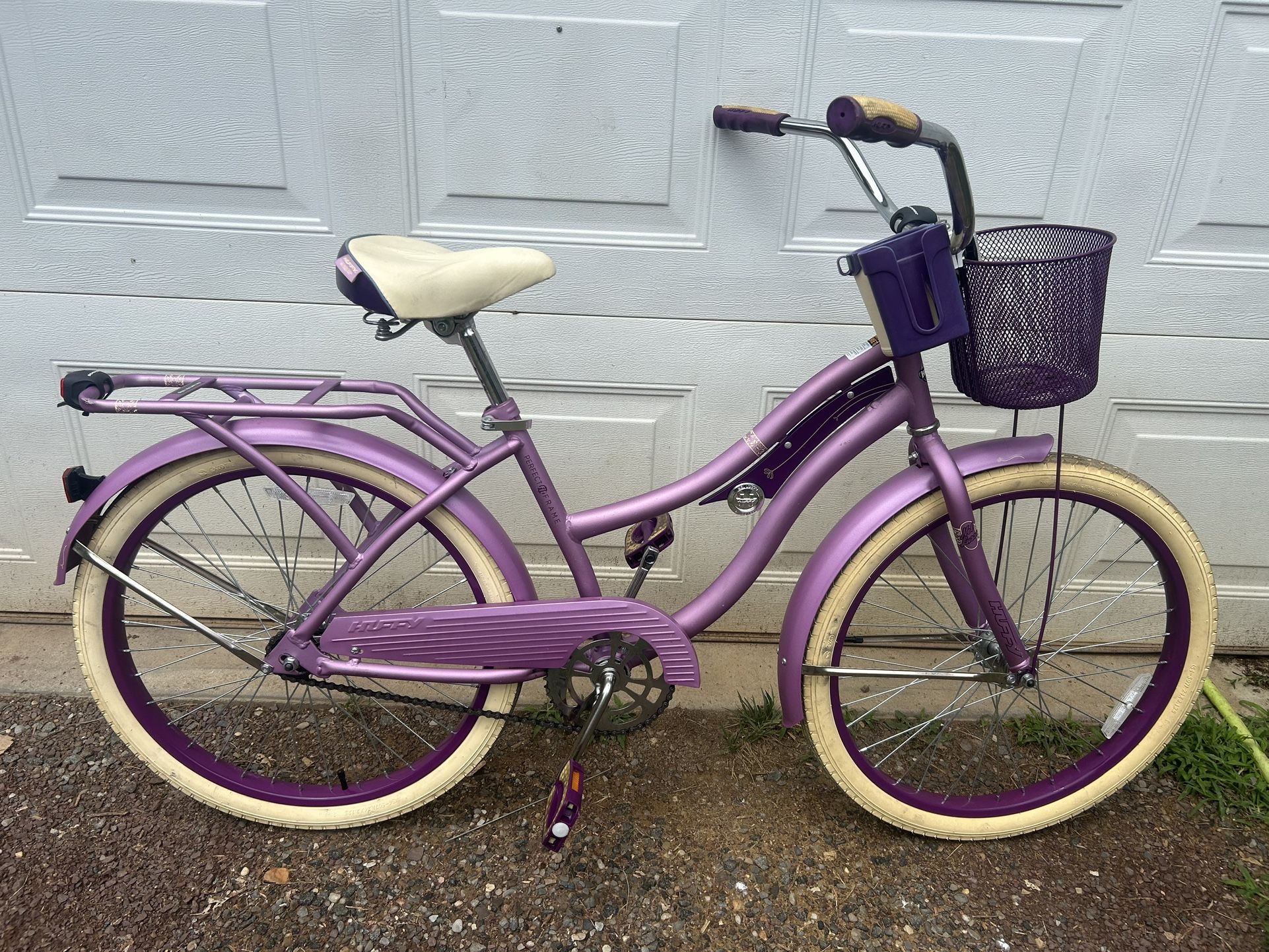 Girls Huffy Nel Lussa Beach Cruiser-24 inch