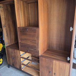 Furniture Linear Storage Cabinet / Hutch