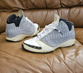 Men's Nike Air Jordan 23 Retro OG Stealth White Size 11.5