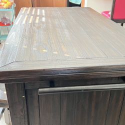 Bar Table