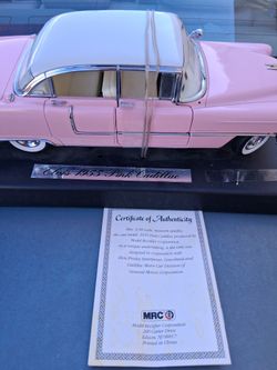 ELVIS pink Cadillc