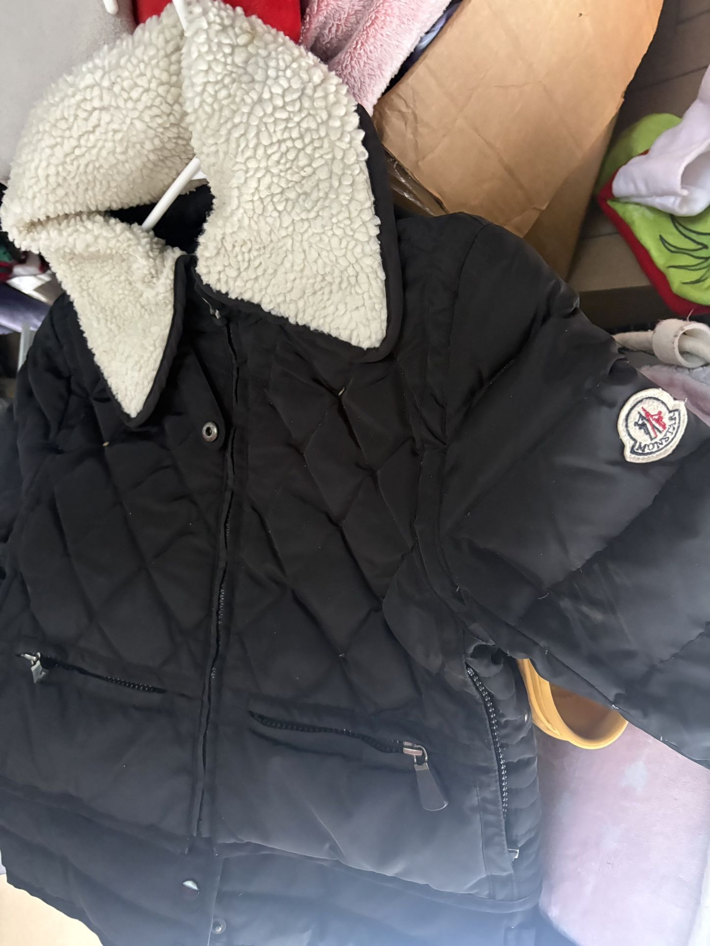 Women’s Moncler Small (willing To Negotiate Price)