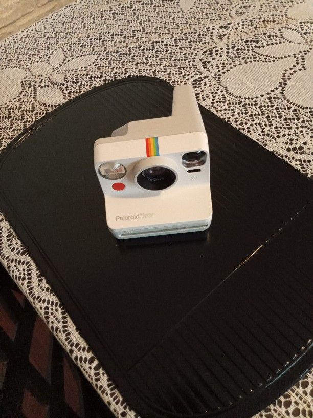 PolaroidNow Instant Camera 