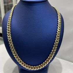 10k Gold Cuban Link Choker Chain