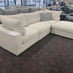 SereneCharcoal 4-Piece Upholstered Modular Sectional Sofa
Coaster$20 Down Payment and delivery available 