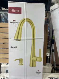Pfister Barulli Single-Handle Pull-Down Kitchen Faucet, Brushed Gold, Soap Dispenser (F-529-7BARBG)
