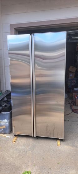 GE Profile Refrigerator