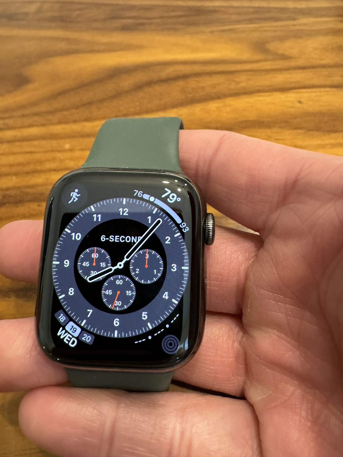 Apple Watch Series 9 45mm Graphite Stainless Steel