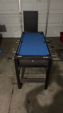 Game table