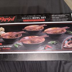 Parini 4 Piece Melamine Ramen Bowl Set with Wooden Chopsticks
