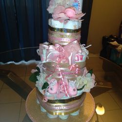 Custom Diaper Cakes 