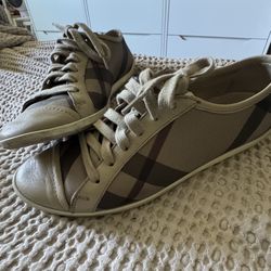 Burberry Shoes 