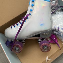 Roller skates 
