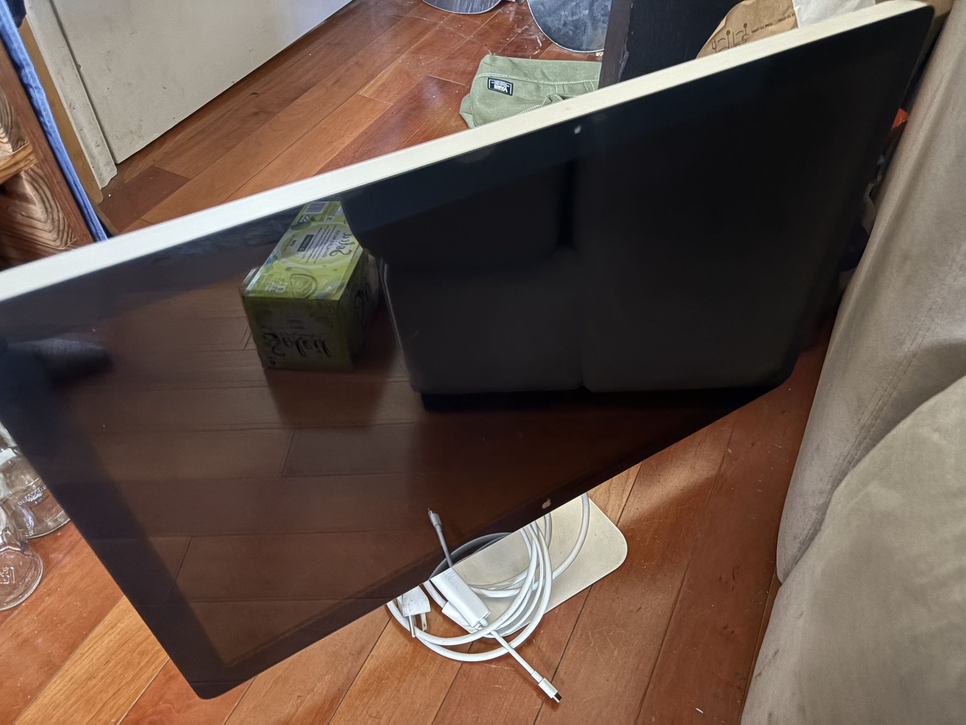 Apple Thunderbolt Display 27”