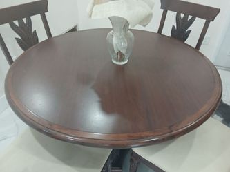 Dinning room table