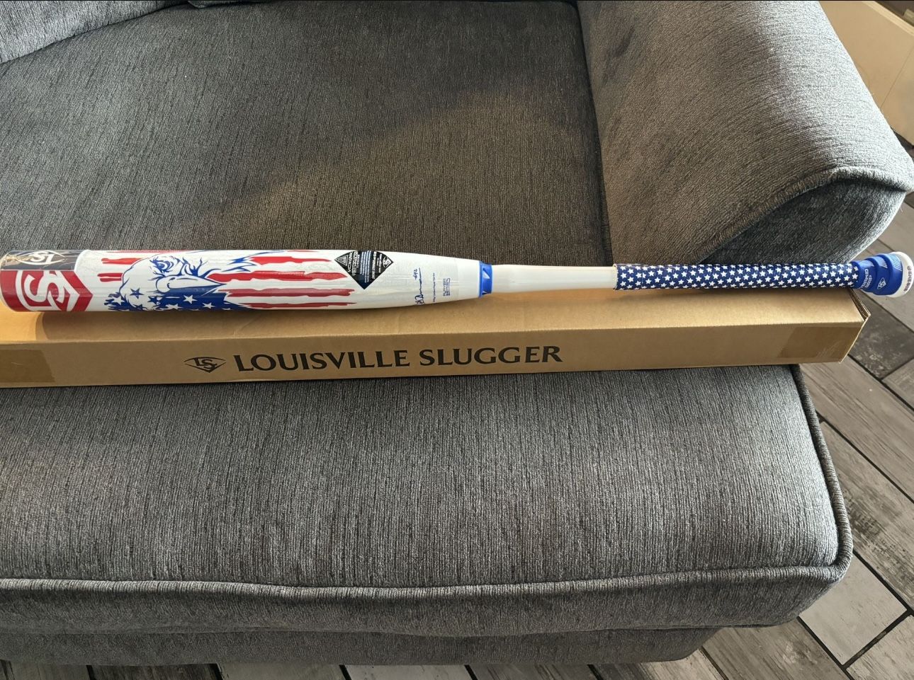 Louisville Slugger Genesis Softball Bat