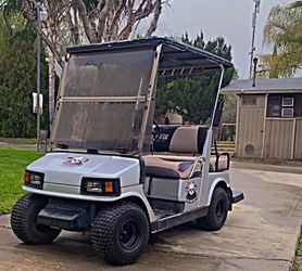 Golf cart