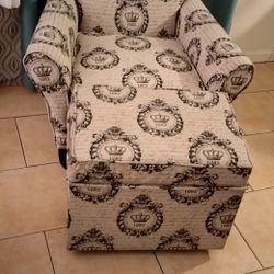 French Colonial Recliner Ensemble