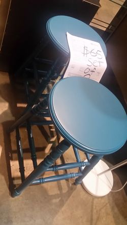 Brand nee bar stools super cute