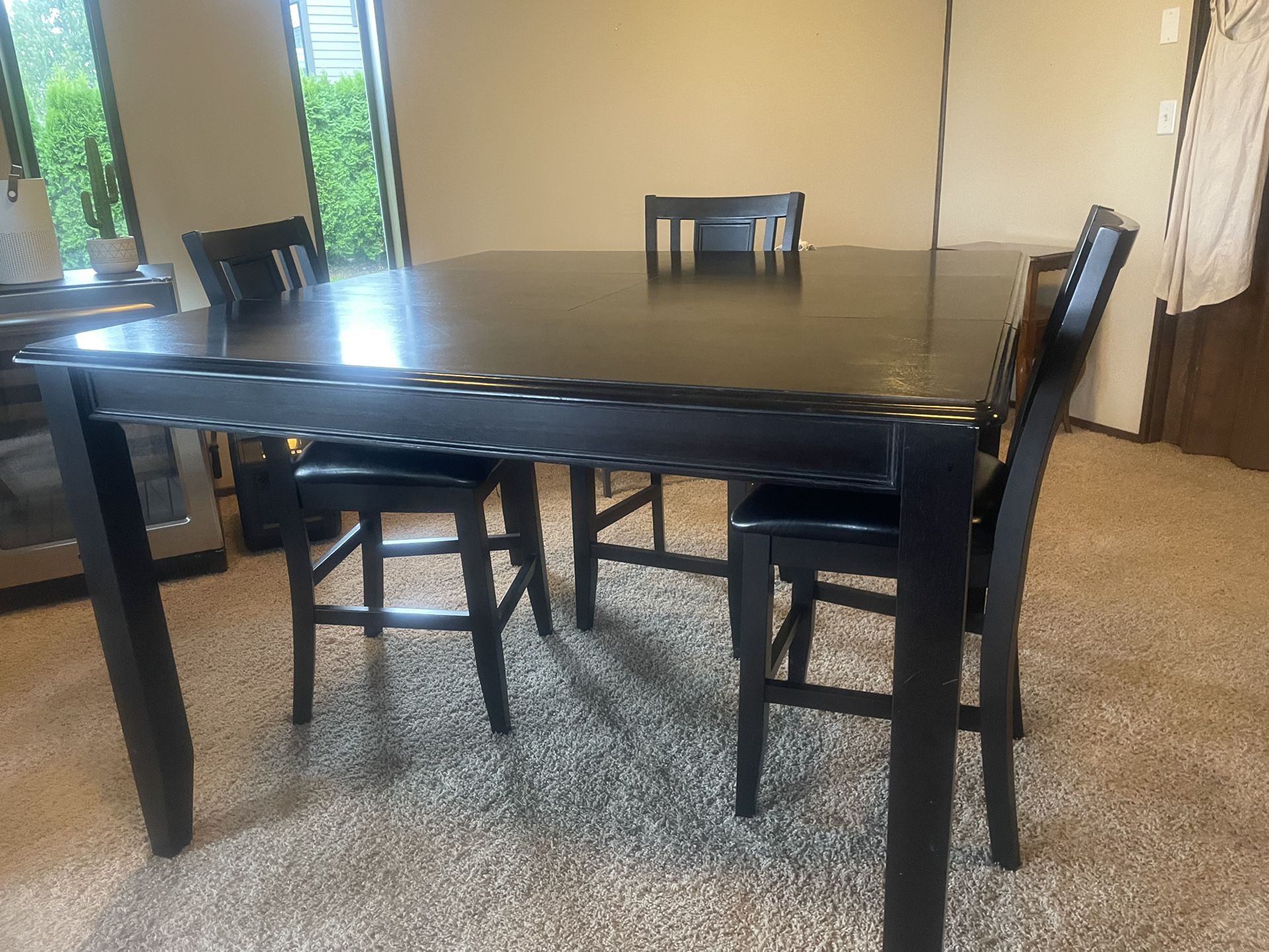 Dining Table W/6 Chairs