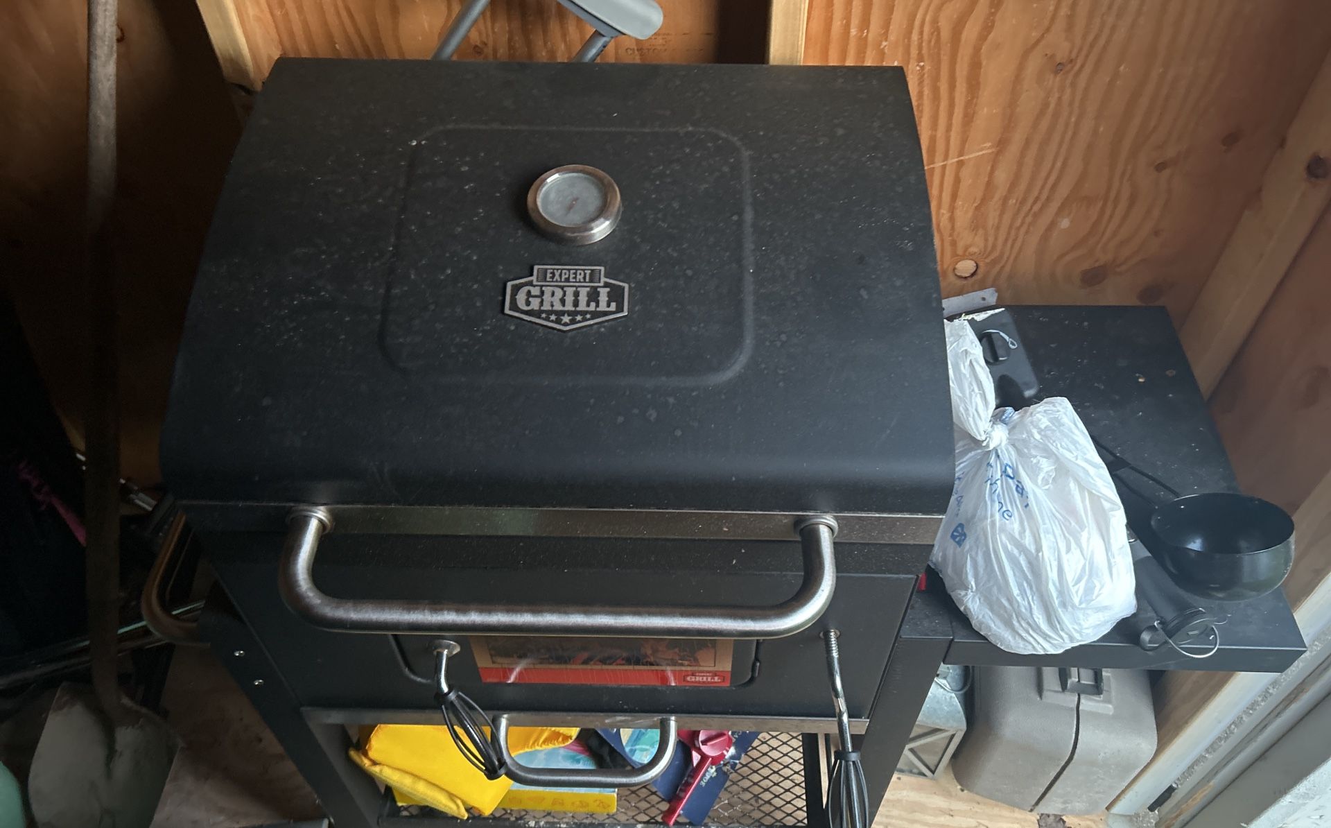 Grill And Smoker