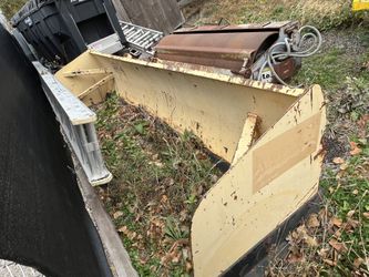 Avalanche Snow 12’ Push Box
