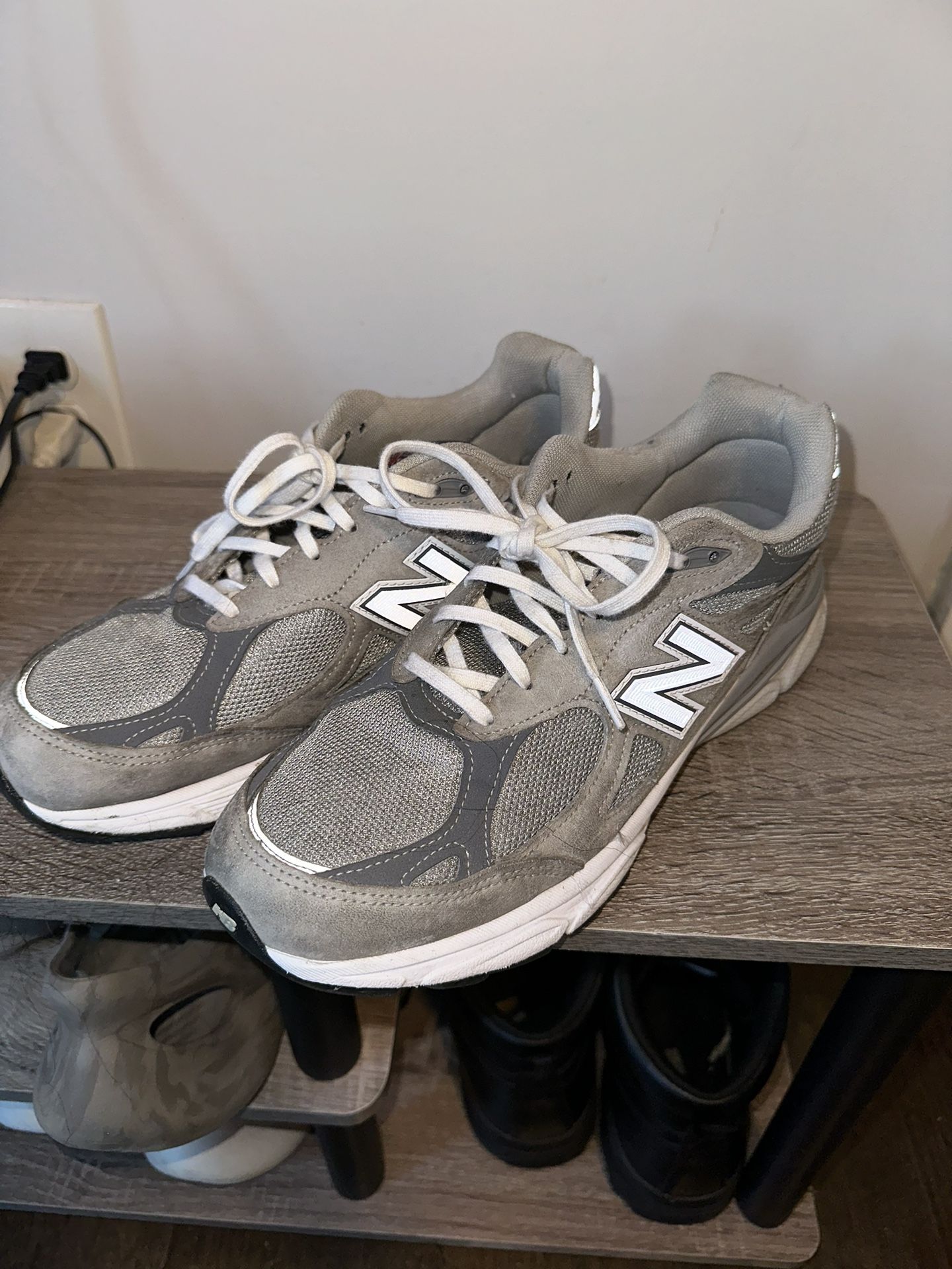 New Balance 990