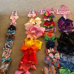 Bows & Bow Hangers