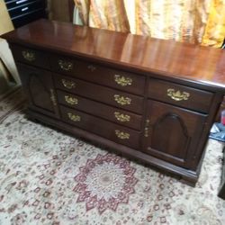 6 Drawer 2 Door Solid Cherry Dresser 
