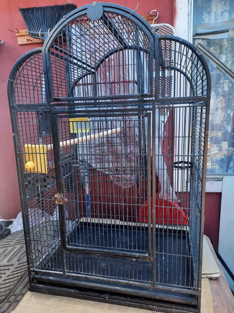 Cage π¦π¦π¦ββ¬