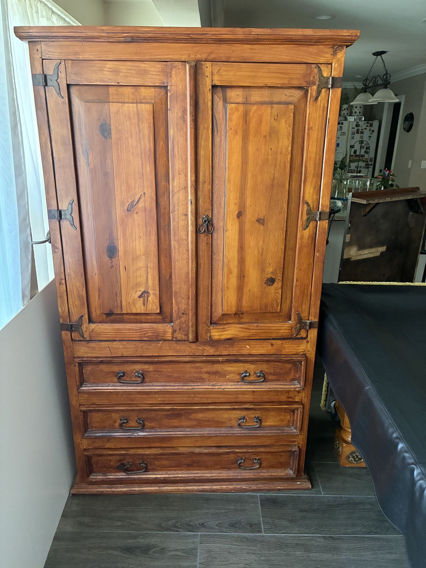 Armoire