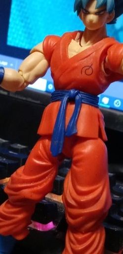 Super Saiyan Blue Goku S.h Figuarts Rare