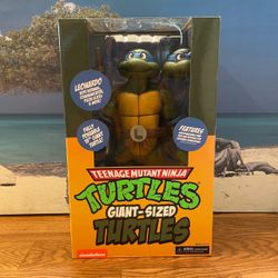 NECA Teenage Mutant Ninja Turtles (TMNT Cartoon) Giant Sized 1/4 Scale 15" Leonardo Action Figure