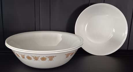 Set Of 3 Vintage Corelle Bowls By Corning. 2 -10.25" & 1-8.5" Made In U.S.A.
