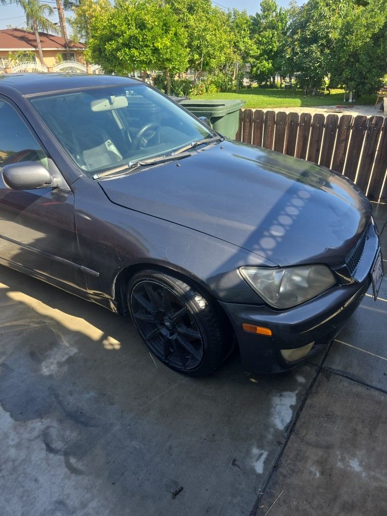 2003 Lexus IS 300